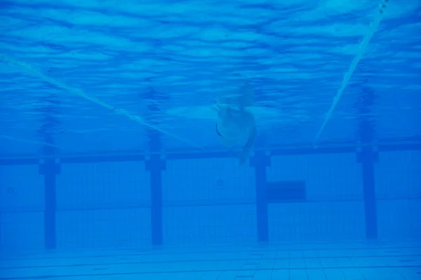 Swimmingpool Vattnet — Stockfoto