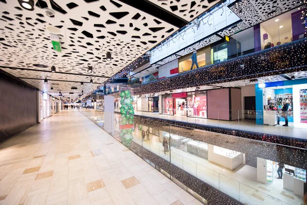 Interior Grande Shopping Moderno — Fotografia de Stock