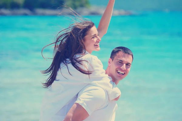 Glückliches Paar Hat Spaß Strand — Stockfoto