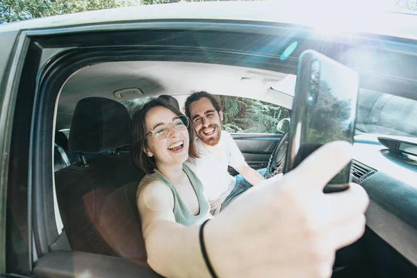 Lovely Young Couple Traveling Doing Road Trip Car Road Travel — Photo