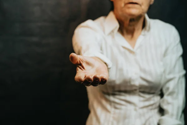 Old Woman Giving Hands Camera Help Self Help Concept Mental — Stock Photo, Image