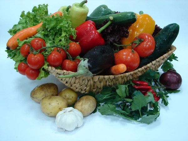 Frisches Gemüse Korb Nahsicht — Stockfoto