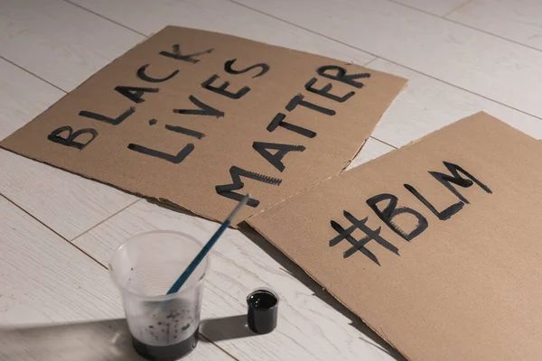 Black Lives Matter Fight Racism Write Sign Words Cardboard Protest — Photo