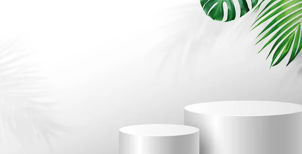 Pódio Branco Folhas Tropicais Com Espaço Cópia Fundo Branco — Fotografia de Stock