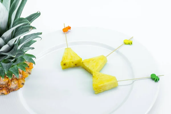 Ananasowe Szaszłyki Widok Tła — Zdjęcie stockowe