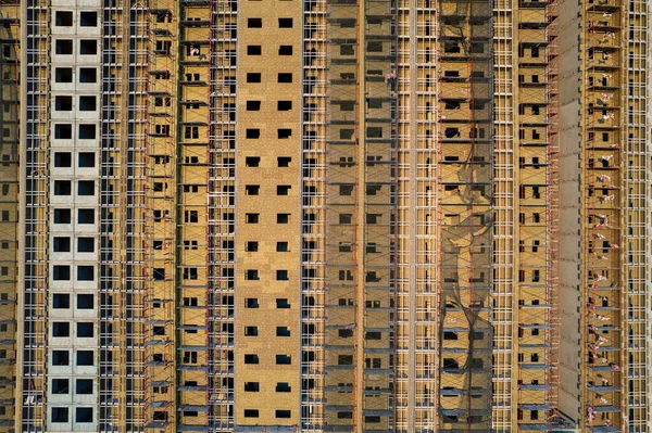 Nedokončená Budova Výstavbě Prázdná Okna Betonové Bytové Domy Metropoli — Stock fotografie