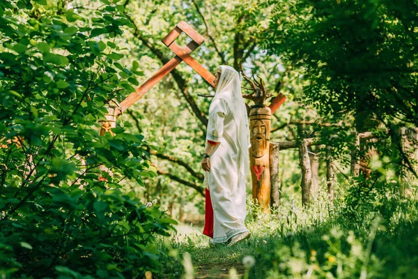 Happy Woman Pagan Priestess Prepared Ceremony Old Faith Our Time — 스톡 사진