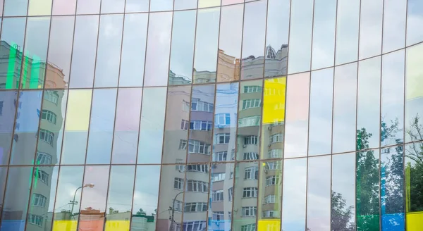 Raamreflecties Glazen Faade Van Een Kantoorgebouw — Stockfoto