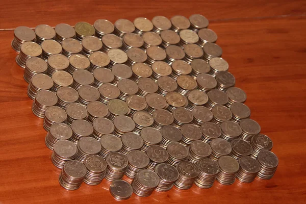 Mosca 2012 Monete Cinque Rubli Sono Sdraiate Sul Tavolo Pile — Foto Stock