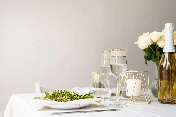 Beautiful Table Setting Romantic Dinner Two — Stock Photo, Image