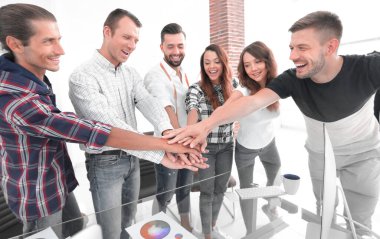 el sıkışma meslektaşları yaratıcı Studio