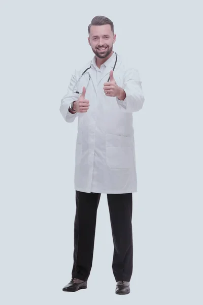 Usmívající Lékař Ukazující Palce Nahoru Isolated Bílém — Stock fotografie