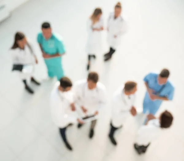 Вид Сверху Команда Медицинских Работников Обсуждает Вопросы Вместе — стоковое фото
