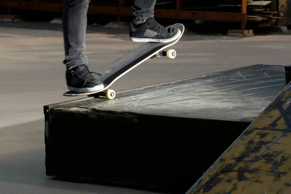Skateboarding Fähigkeit Hintergrundansicht — Stockfoto