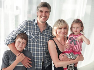 Güzel bir aile portresi