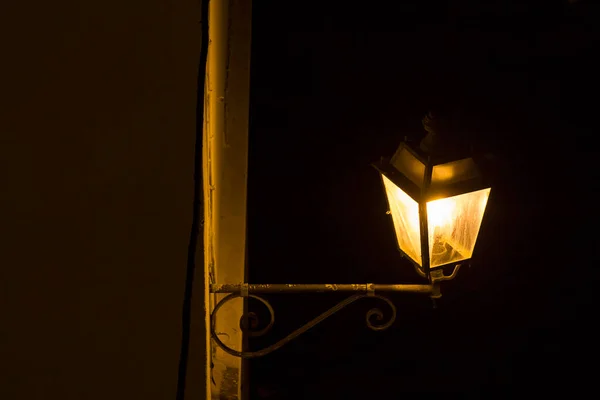 Luz Urbana Sobre Fondo Oscuro — Foto de Stock