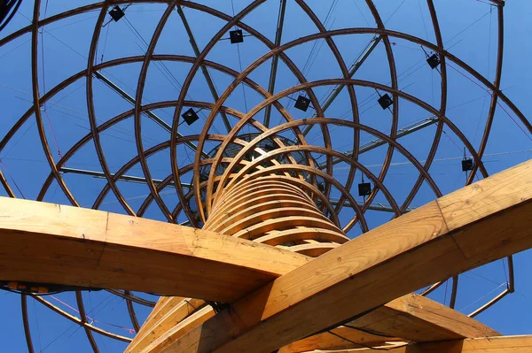 Albero Della Vita Lebensbaum Installation Von Unten Bei Tageslicht — Stockfoto