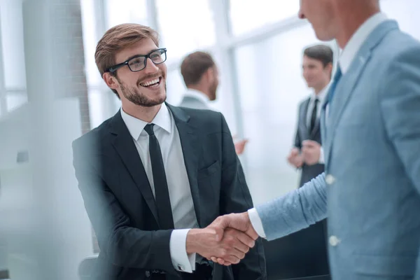 Smiling Businessman Shaking Hands His Business Partner — Stock Photo, Image