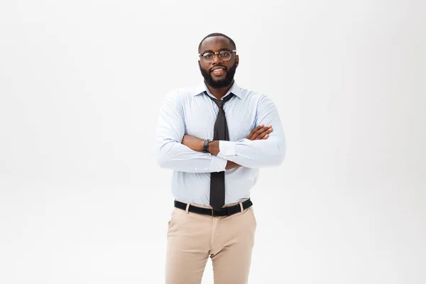 Feliz Confiante Jovem Africano Americano Negócio Masculino Sorrindo Com Confiança — Fotografia de Stock