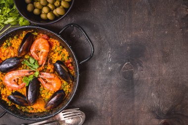 Paella arka planı kapat