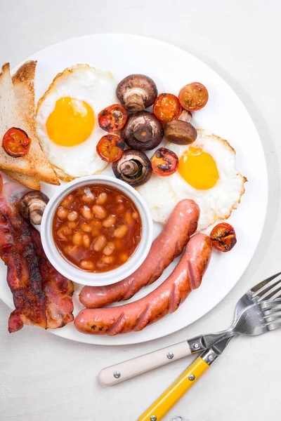 Повний Англійський Сніданок Тарілці — стокове фото