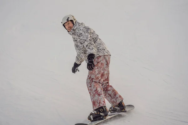 Snowboarder Winter Einem Skigebiet — Stockfoto