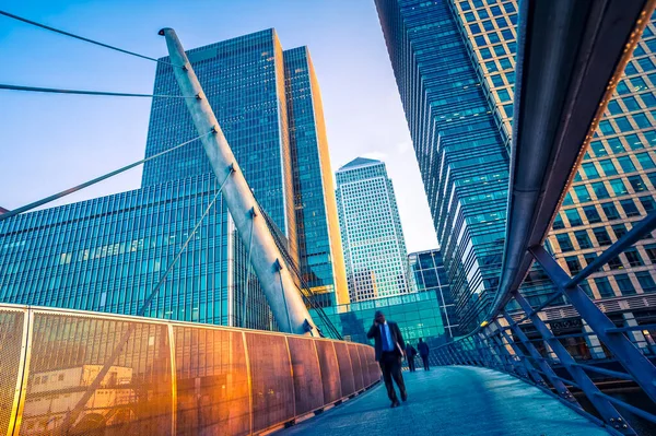 Businessman Walking Financial District City Metropolis — Zdjęcie stockowe