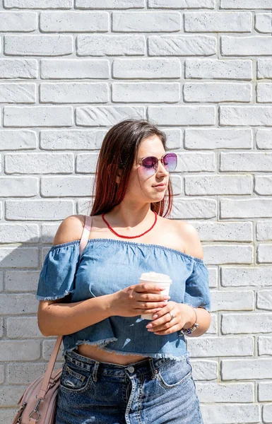 Stylish Millennial Woman Drinking Coffee Stree Summer White Brick Wall — Stockfoto