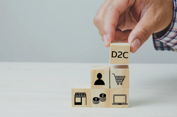 Kézzel Rakott Kockák Direkt Consumer D2C Asztalon Másolóhely Üzleti Koncepciók — Stock Fotó