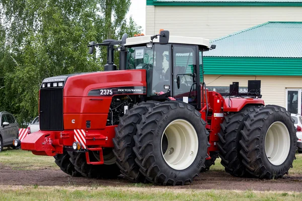 Powerful Red Tractor Brand Kirovets Bashkortostan Russia June 2022 — Stock Photo, Image