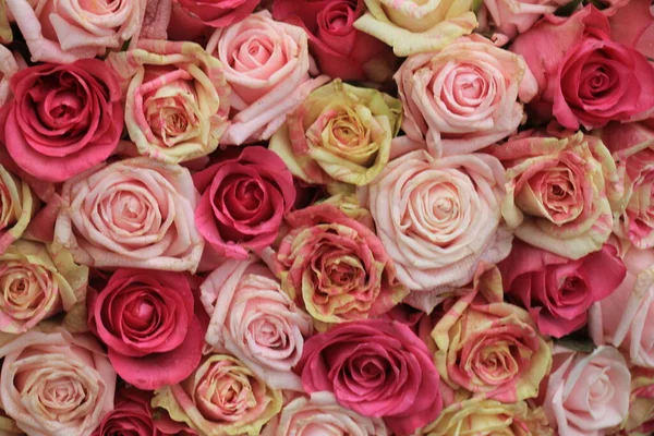 Mixed pink roses - wedding decorations