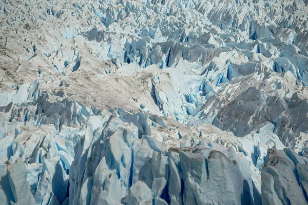 从阿根廷巴塔哥尼亚Perito Moreno冰川顶部的美丽景色 — 图库照片