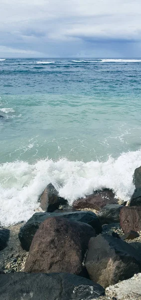海滩上岩石的美丽 — 图库照片