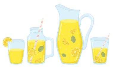 Sürahi, bardak, bir kavanoz limonata. Yaz ferahlatıcı limon ve naneli içecek.