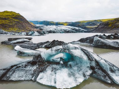 İzlanda, İzlanda 'da İzlanda Buzul Koyu' nun güzel soğuk manzara resmi. Yüksek kalite fotoğraf