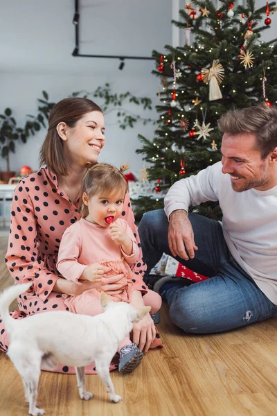 Beautiful Young Caucasian Family Christmas Portrait Mom Dad Little Girl — Stock Fotó