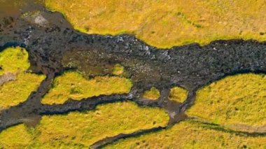 Güzel sonbahar manzarası. İzlanda 'daki popüler turnuva merkezinin renkli sabah manzarası. Snaefellsnes yarımadasında, İzlanda, Avrupa 'da şaşırtıcı sonbahar gündoğumu. - Evet. Yüksek kalite fotoğraf