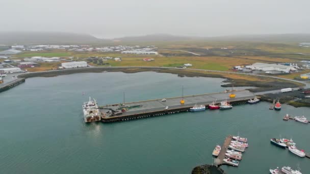 Grindavik Pueblo Pesquero Junto Mar Islandia Puerto Junto Mar Día — Vídeos de Stock