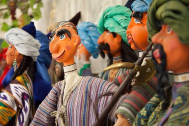 Oyuncak bebek koleksiyonundan Ali Baba ve Buhara 'dan 40 hırsız..