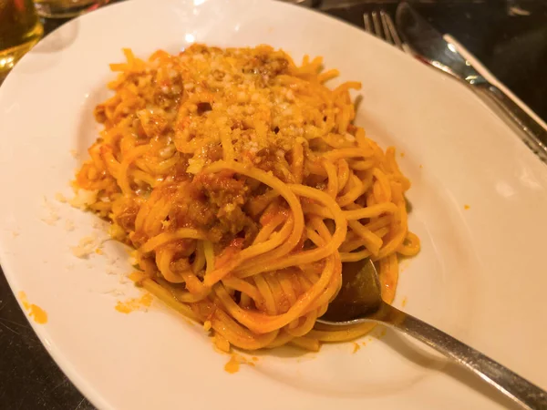 Спагетти Болоньезе Одном Итальянских Ресторанов Мюнхена — стоковое фото