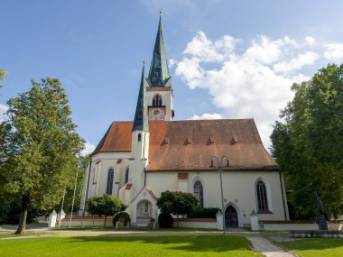Bavyera 'da eski ve tarihi bir kilise..