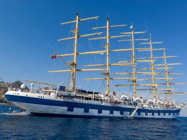 Tahormina 'daki büyük yelkenli gemi..