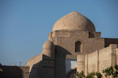 Khiva 'nın tarihi yerinde taş kubbe