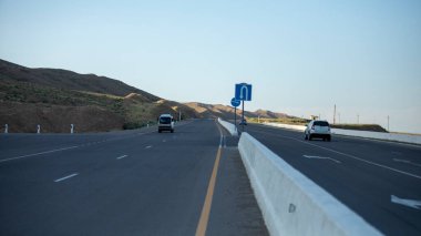 Otobanda bir U dönüşü levhası