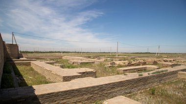 tuğla blok binası tamamlanmamış