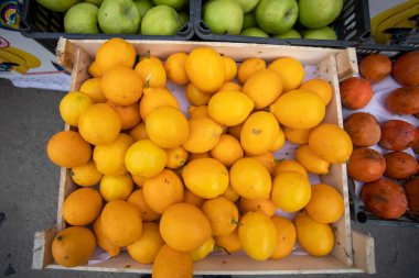 Seradan gelen limonlar..