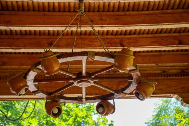 Restoranda bir ampul.