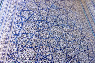 Duvarda bir geometrik desen