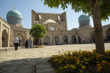 Tashkent 'te bir kalenin içinde.