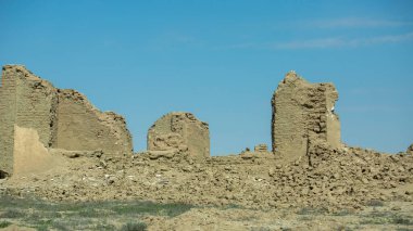 a broken building in uzbekistan clipart